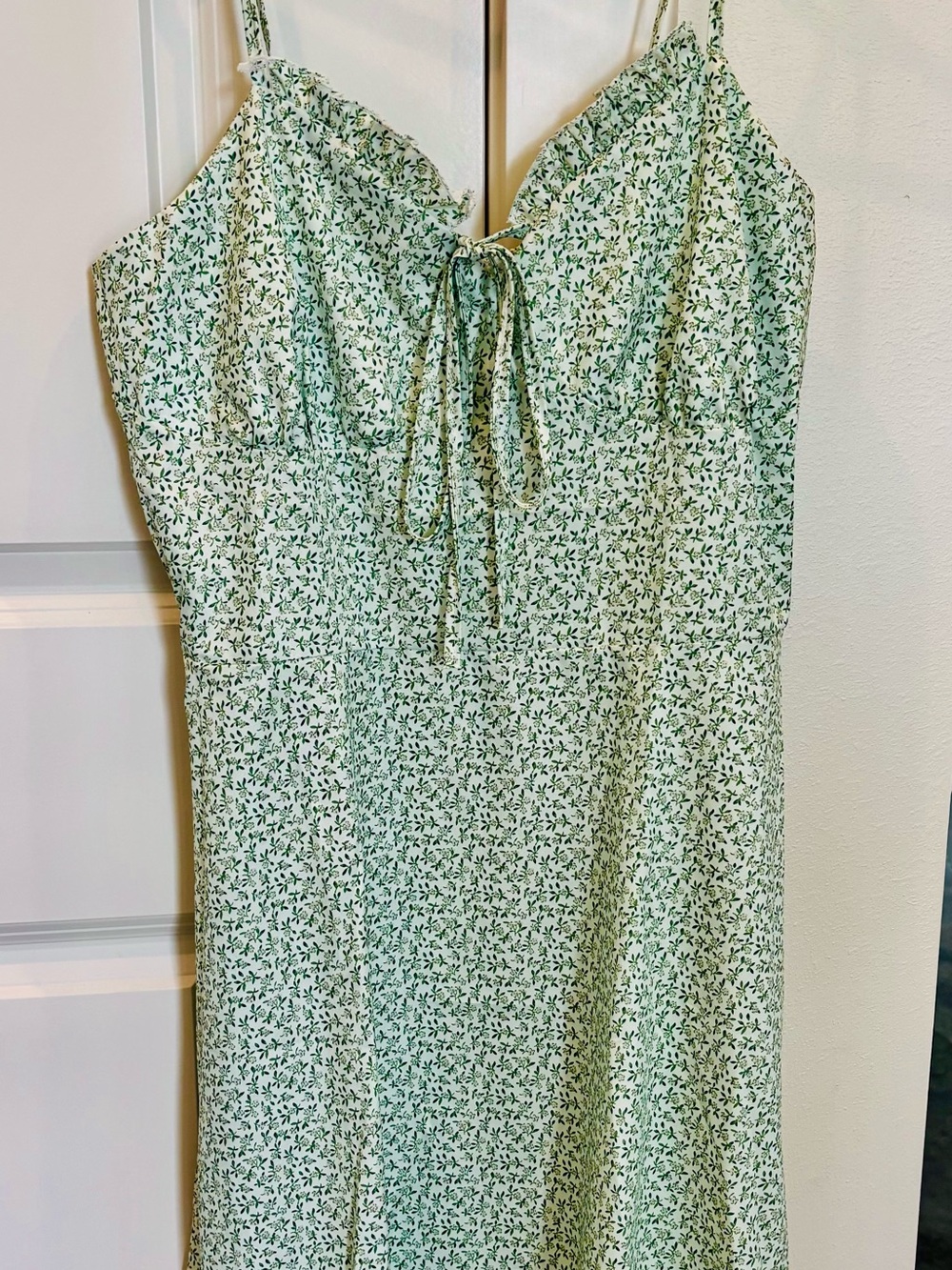 Green Floral Spaghetti-Strap Dress
